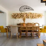 Domaine De Merins, 10 Couchages Avec Piscine, Face A La Riviere, A 4km De La Feriehus *
