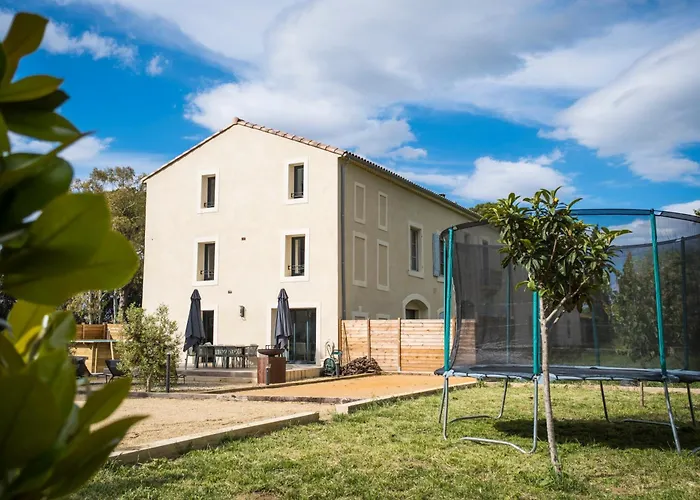 Domaine De Merins, 10 Couchages Avec Piscine, Face A La Riviere, A 4km De La Fleury